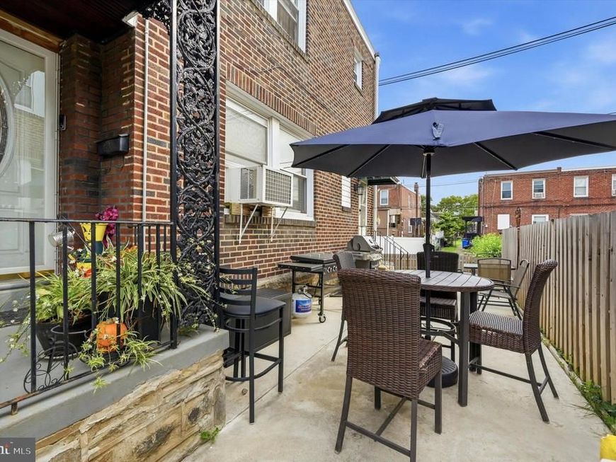 828 Knorr Street, Philadelphia, PA 19111 Main Photo