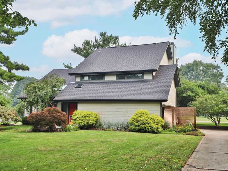 5318 Derringer Drive, Westerville, OH 43081 Photo 1