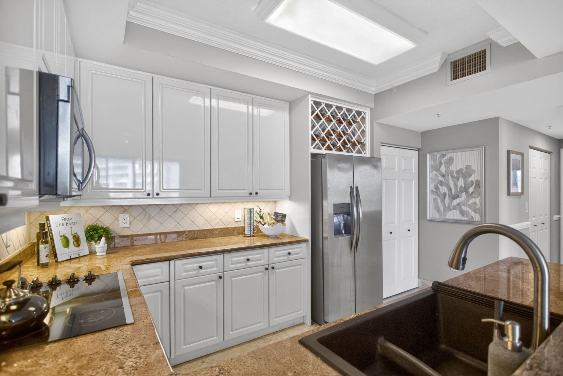 100 S Birch Road, Unit 1003F, Fort Lauderdale, FL 33316 Photo