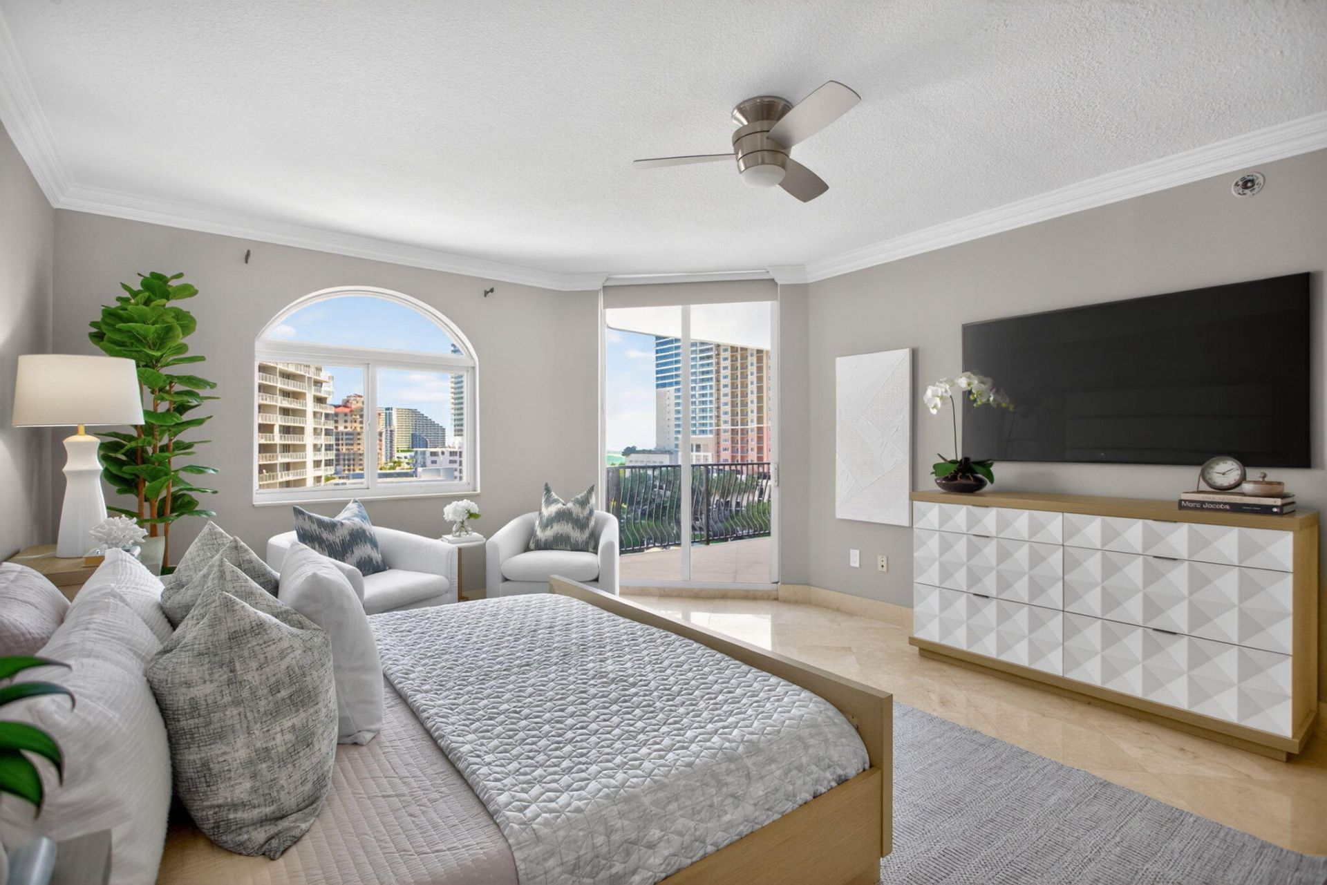 100 S Birch Road, Unit 1003F, Fort Lauderdale, FL 33316 Photo