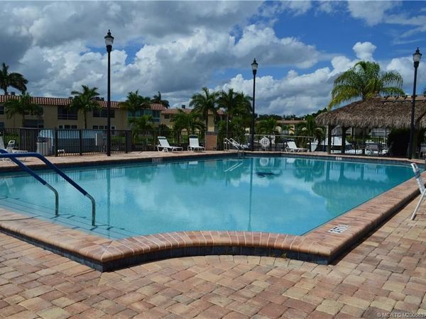 2600 S Kanner Highway, Unit X9, Stuart, FL 34994
