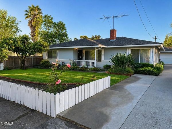 1115 S Saticoy Avenue , Ventura, CA 93004