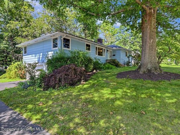 311 Crest Drive, Clarks Green, PA 18411