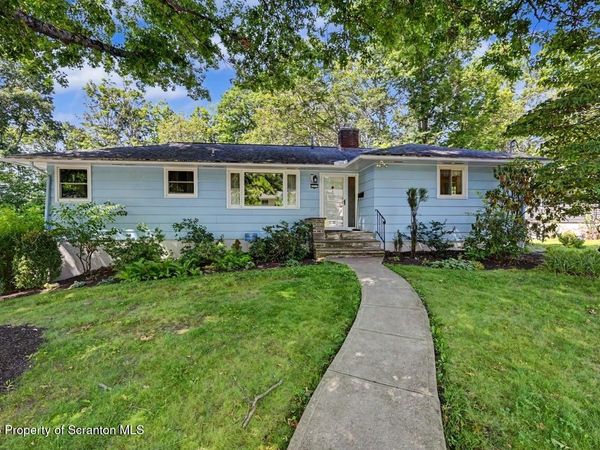 311 Crest Drive, Clarks Green, PA 18411