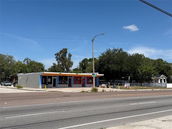 1139 DR MARTIN LUTHER KING JR STREET S, ST PETERSBURG, FL 33705