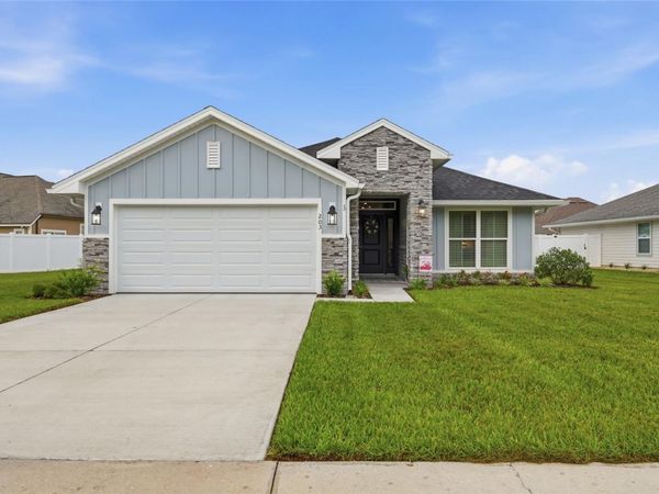203 SW SILVER PALM DRIVE , LAKE CITY, FL 32024