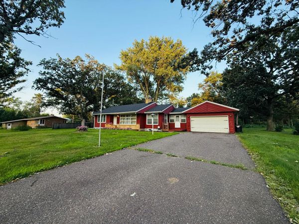 8431 Palm Street NW, Coon Rapids, MN 55433
