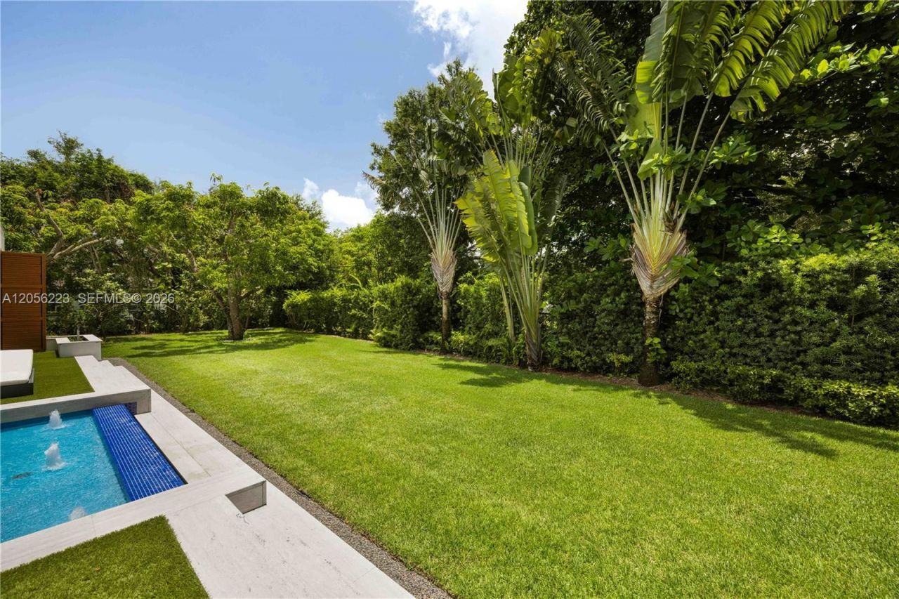 6540 SW 123rd St , Pinecrest, FL 33156 Photo