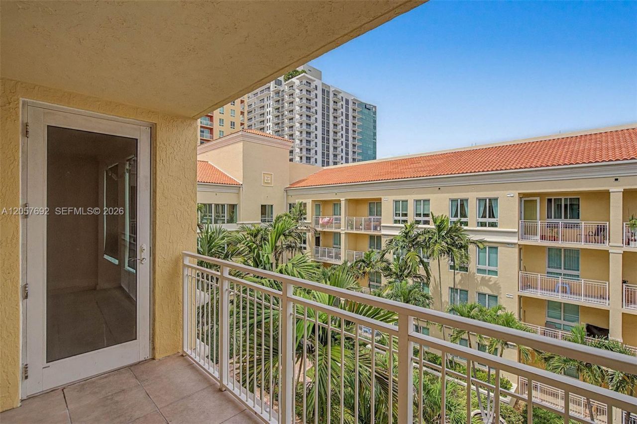 7350 SW 89th St, Unit 1603S, Miami, FL 33156 Photo