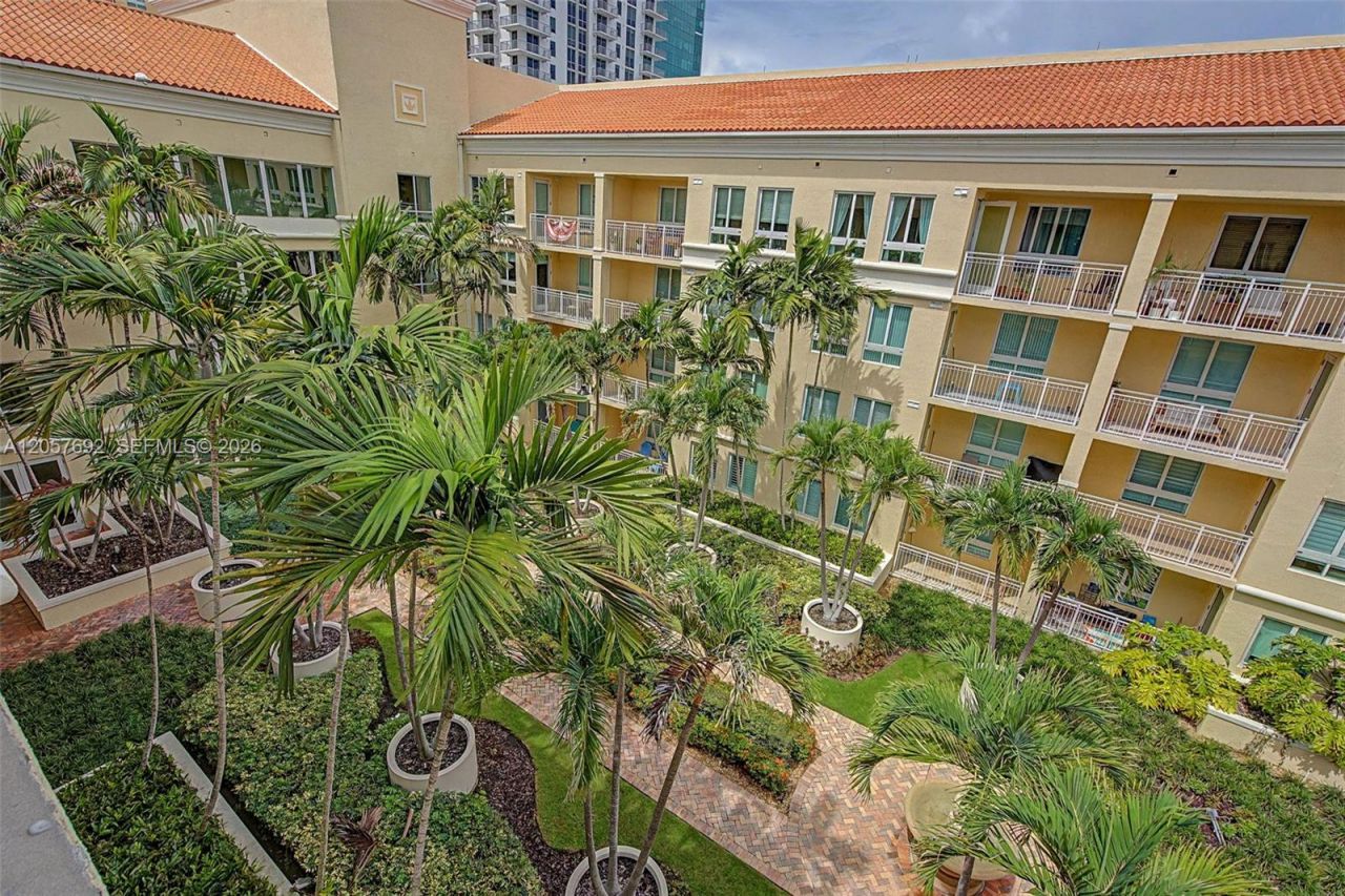 7350 SW 89th St, Unit 1603S, Miami, FL 33156 Photo