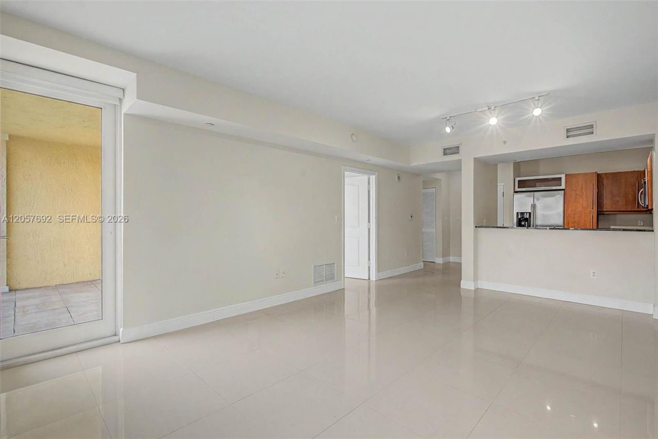 7350 SW 89th St, Unit 1603S, Miami, FL 33156 Photo