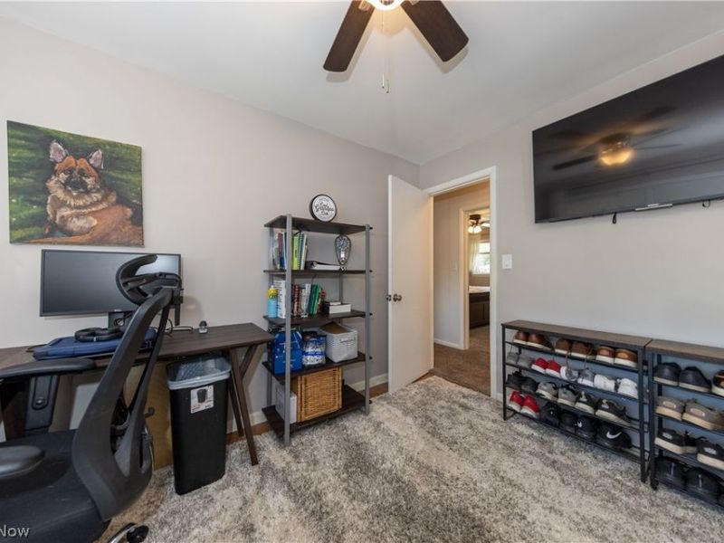 7681 Alan Parkway, Middleburg Heights, OH 44130 Photo 20