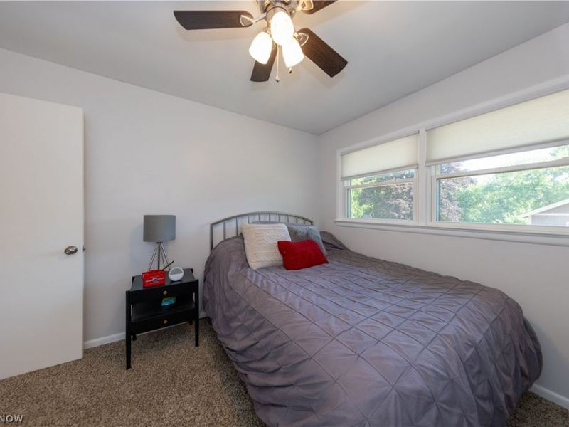 7681 Alan Parkway, Middleburg Heights, OH 44130 Photo 24