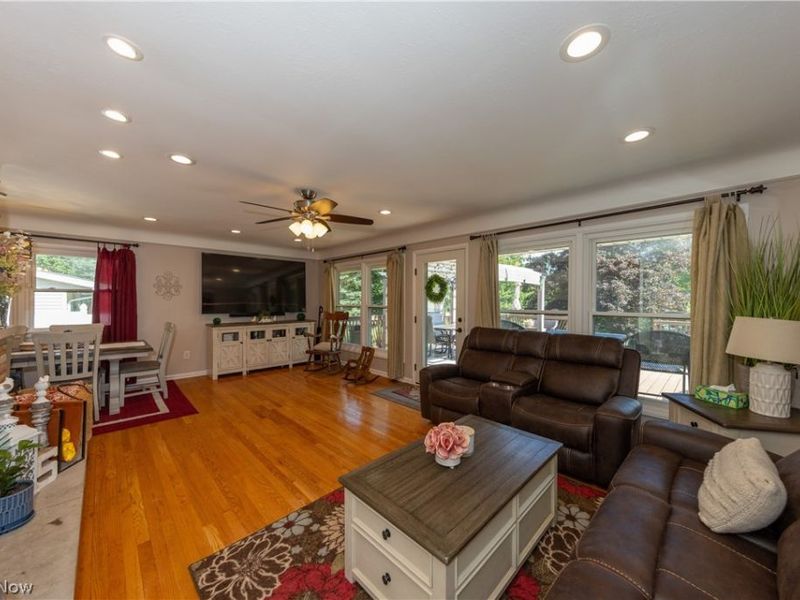 7681 Alan Parkway, Middleburg Heights, OH 44130 Photo 5