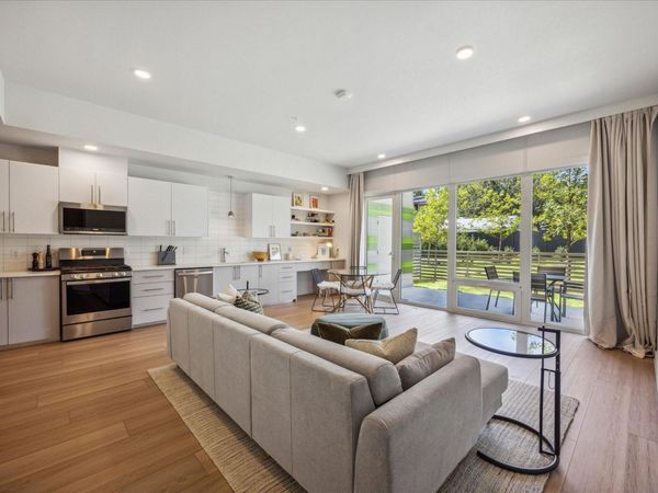 4004 Banister LN, Unit 115, Austin, TX 78704