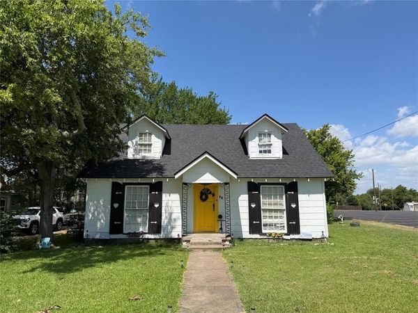 311 S Ebrite Street , Mesquite, TX 75149