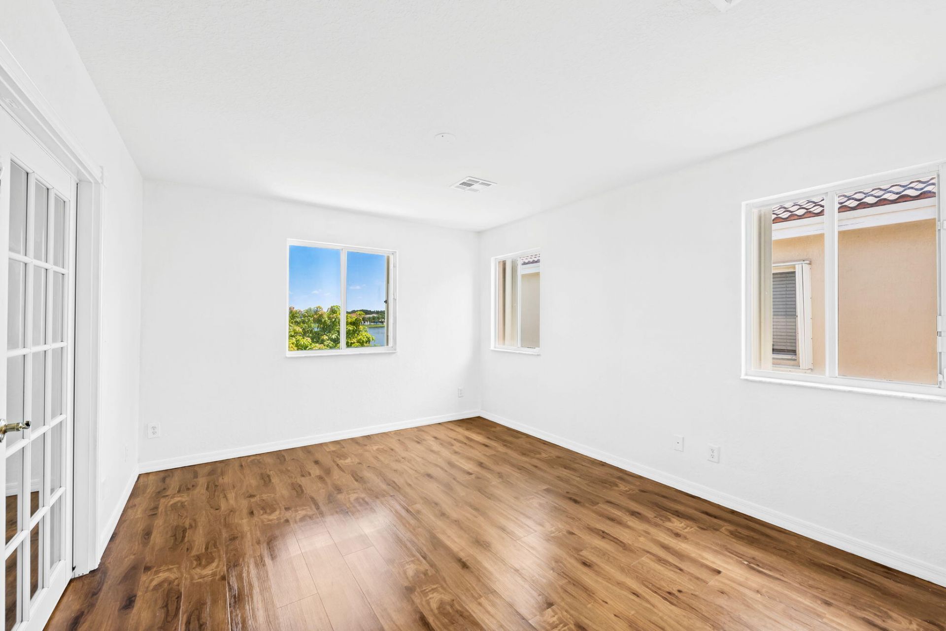 19389 SW 64th Street, Pembroke Pines, FL 33332 Photo