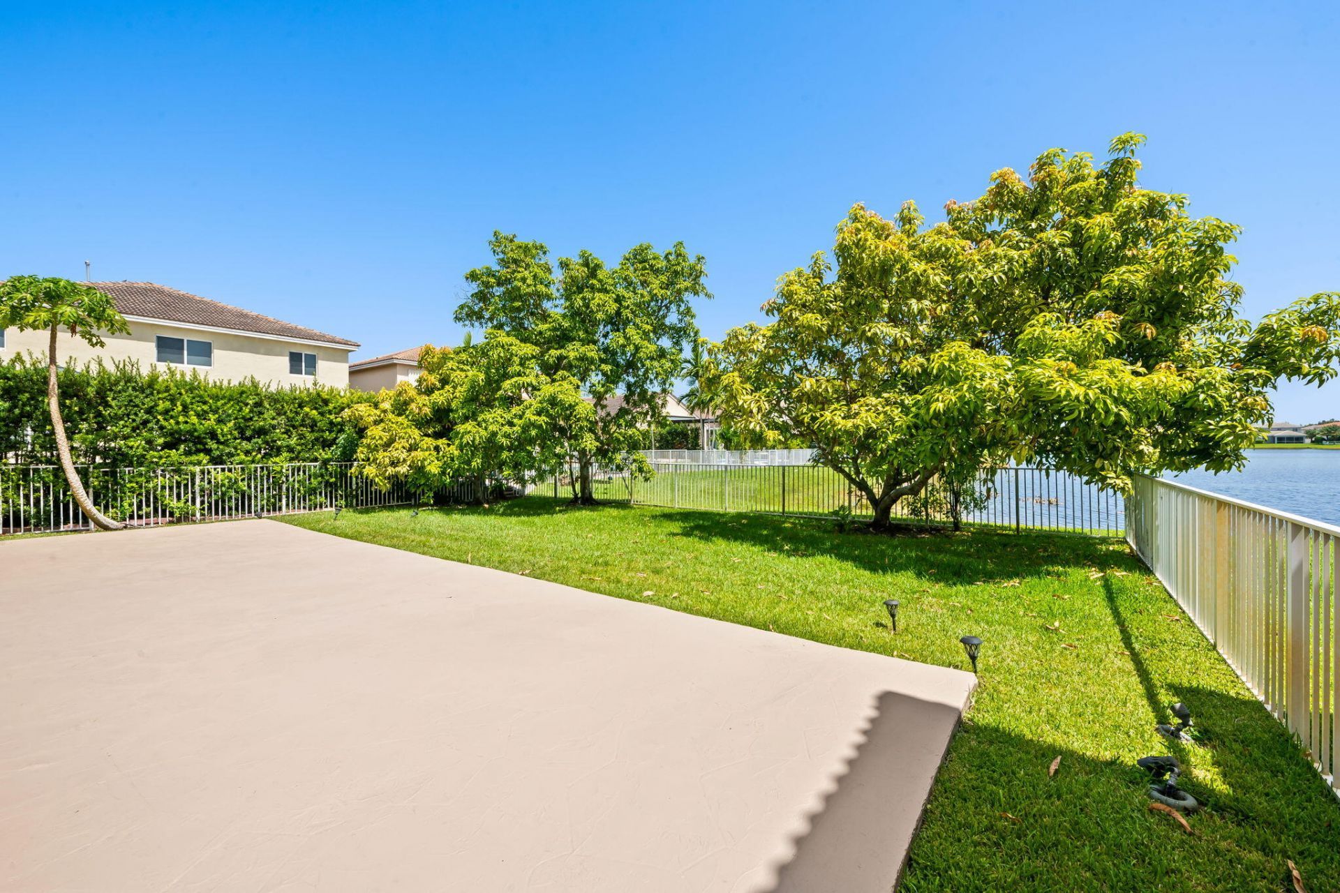 19389 SW 64th Street, Pembroke Pines, FL 33332 Photo