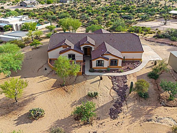 13849 E HAWKNEST Road, Scottsdale, AZ 85262