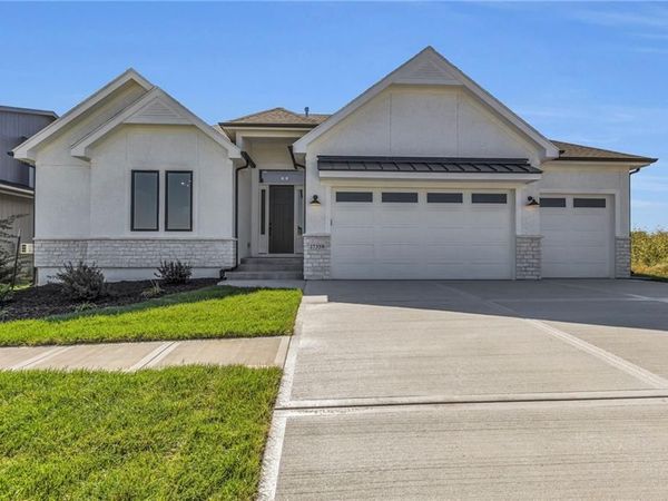 16890 S Illusion Street, Olathe, KS 66062