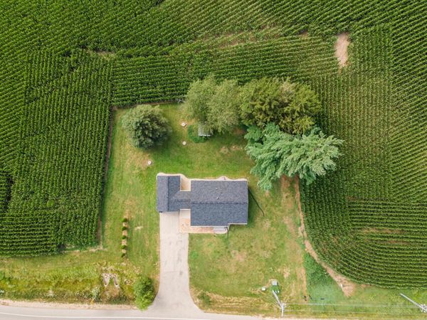 6215 River Road, DeForest, WI 53532