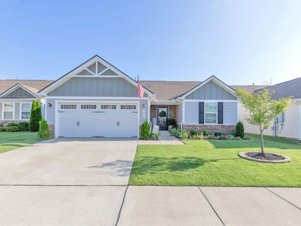 1014 Wilkinson Ln , White House, TN 37188