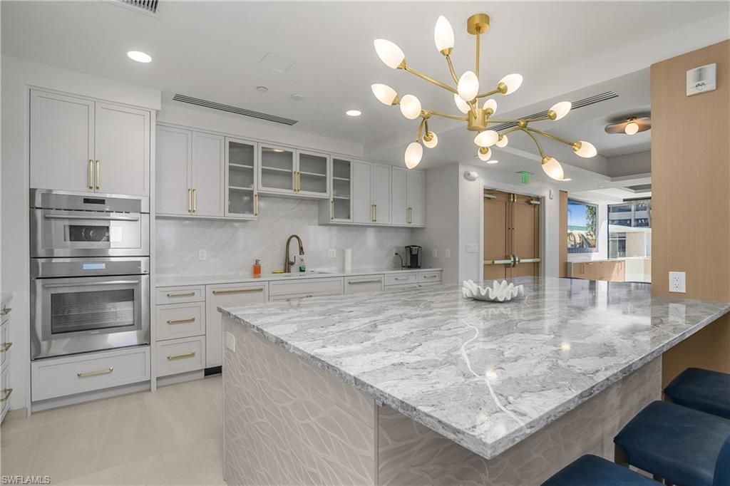 4005 Gulf Shore Blvd N, Unit 605, Naples, FL 34103 Photo