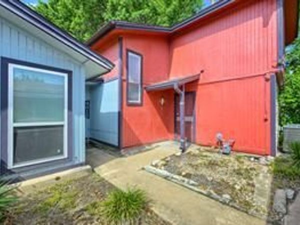 4814A Misty Slope LN, Austin, TX 78744