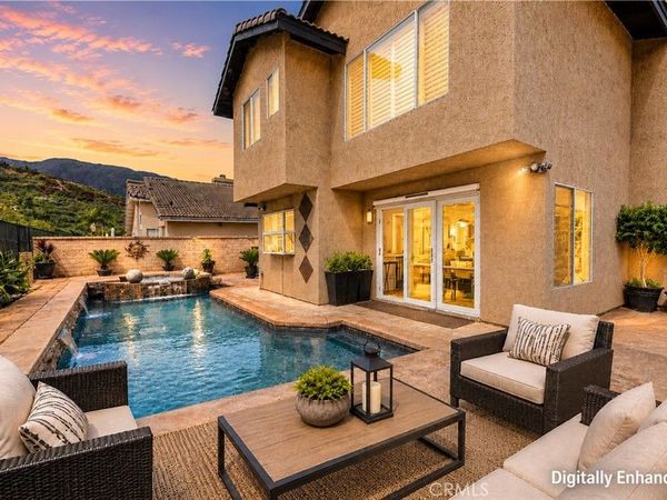 1231 Suncrest Drive , Corona, CA 92882
