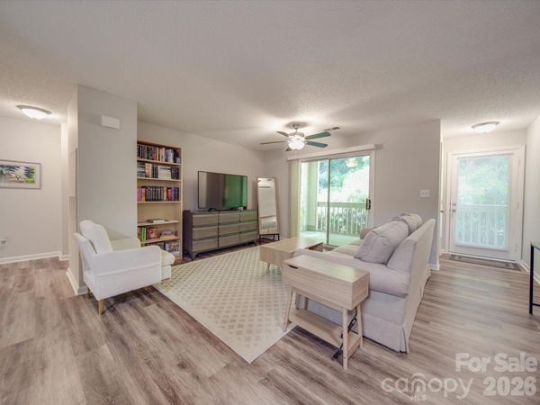1052 Churchill Downs Court , Unit I, Charlotte, NC 28211