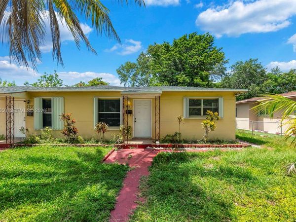 670 NE 130th St, Unit 670, North Miami, FL 33161
