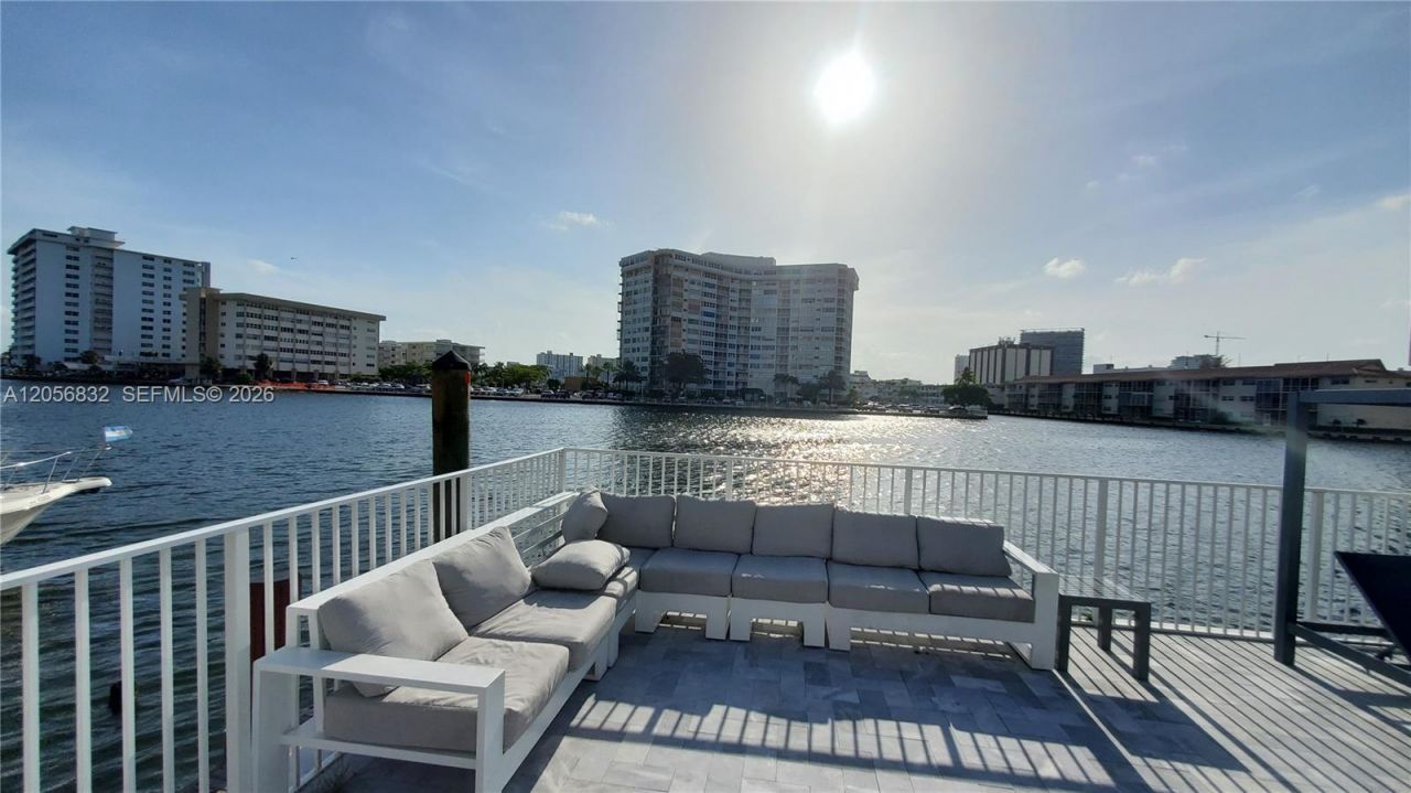 1849 S Ocean Dr , Unit 505, Hallandale Beach, FL 33009 Photo