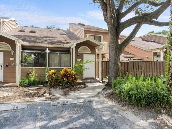 7144 Sportsmans Dr , Unit 7144, North Lauderdale, FL 33068