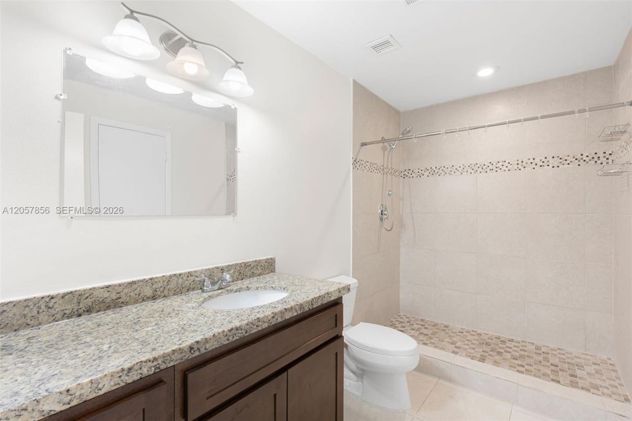 7144 Sportsmans Dr, Unit 7144, North Lauderdale, FL 33068 Photo