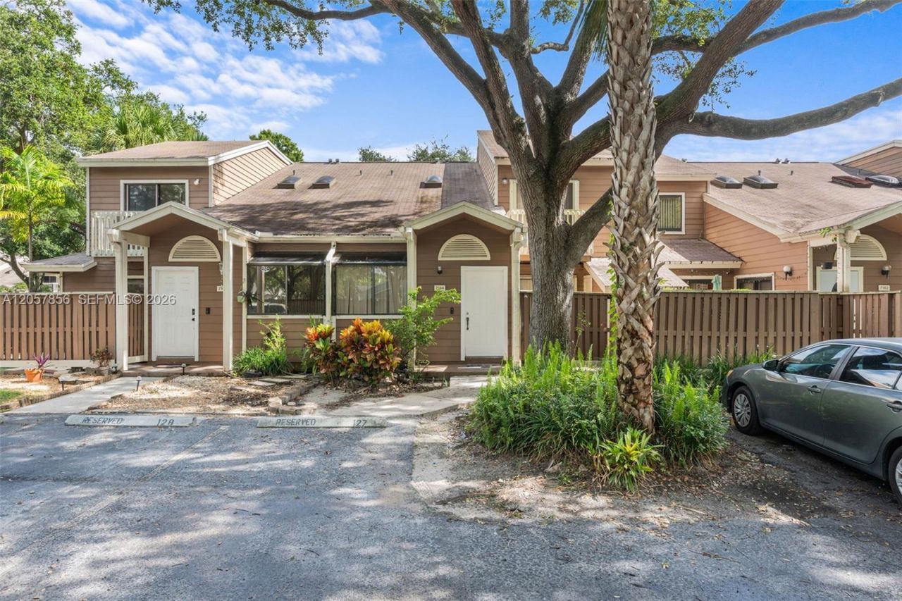7144 Sportsmans Dr, Unit 7144, North Lauderdale, FL 33068 Photo