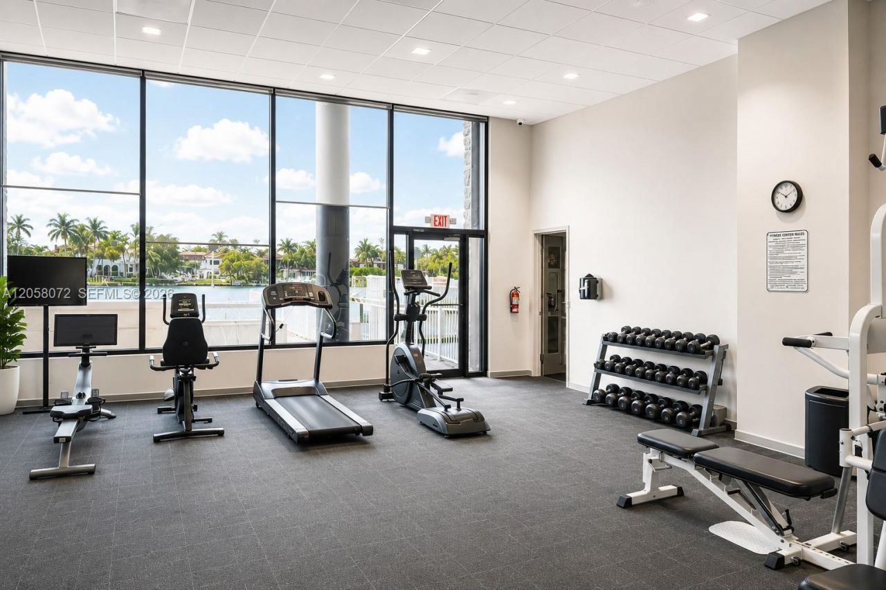 5838 Collins Ave, Unit 5G, Miami Beach, FL 33140 Photo