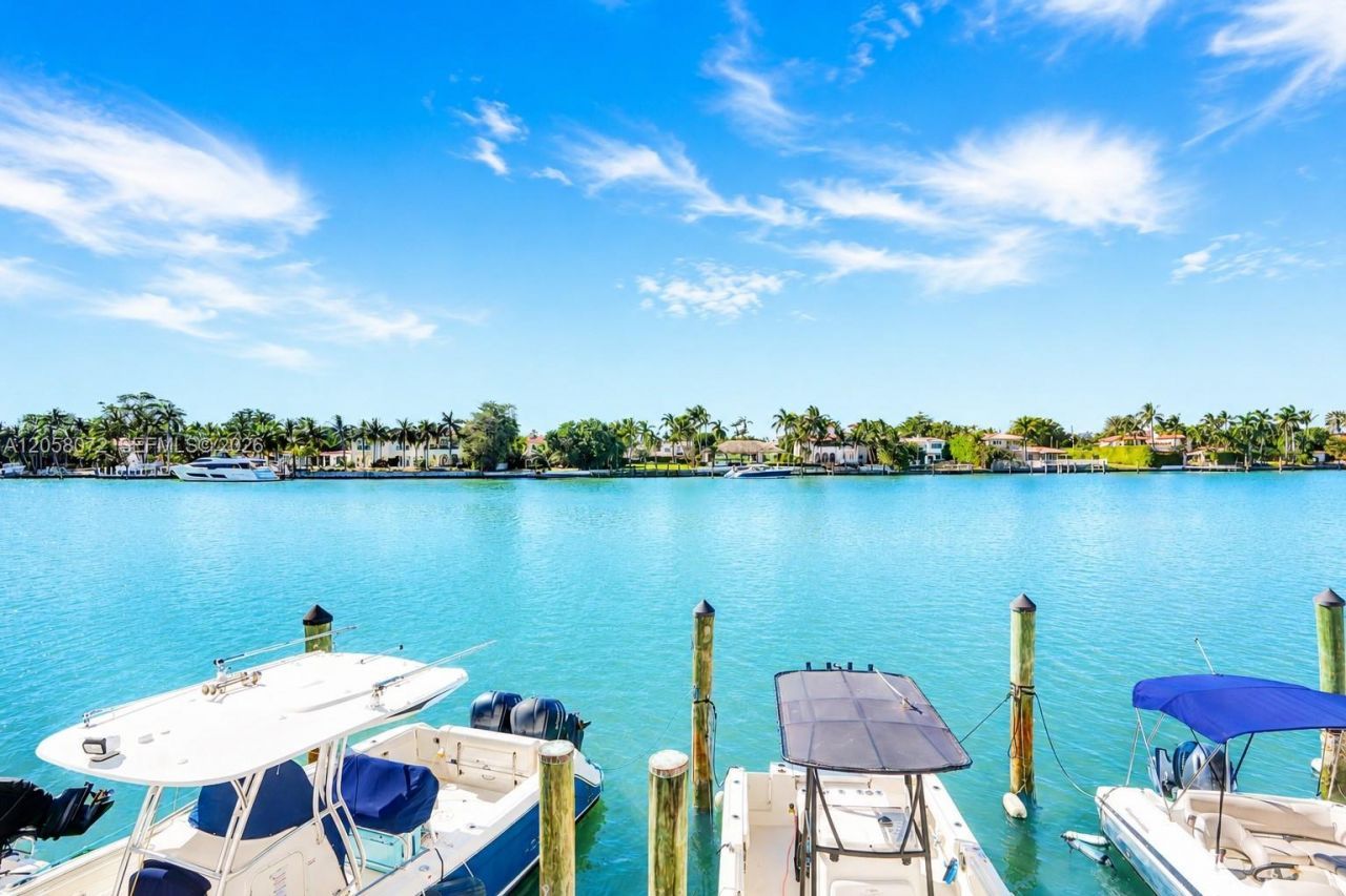 5838 Collins Ave, Unit 5G, Miami Beach, FL 33140 Photo