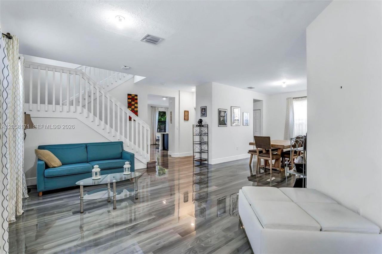 3506 W 106th Ter , Hialeah, FL 33018 Photo