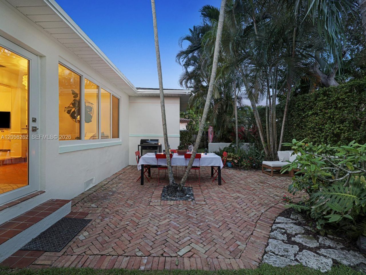 830 NE 83rd St , Miami, FL 33138 Photo