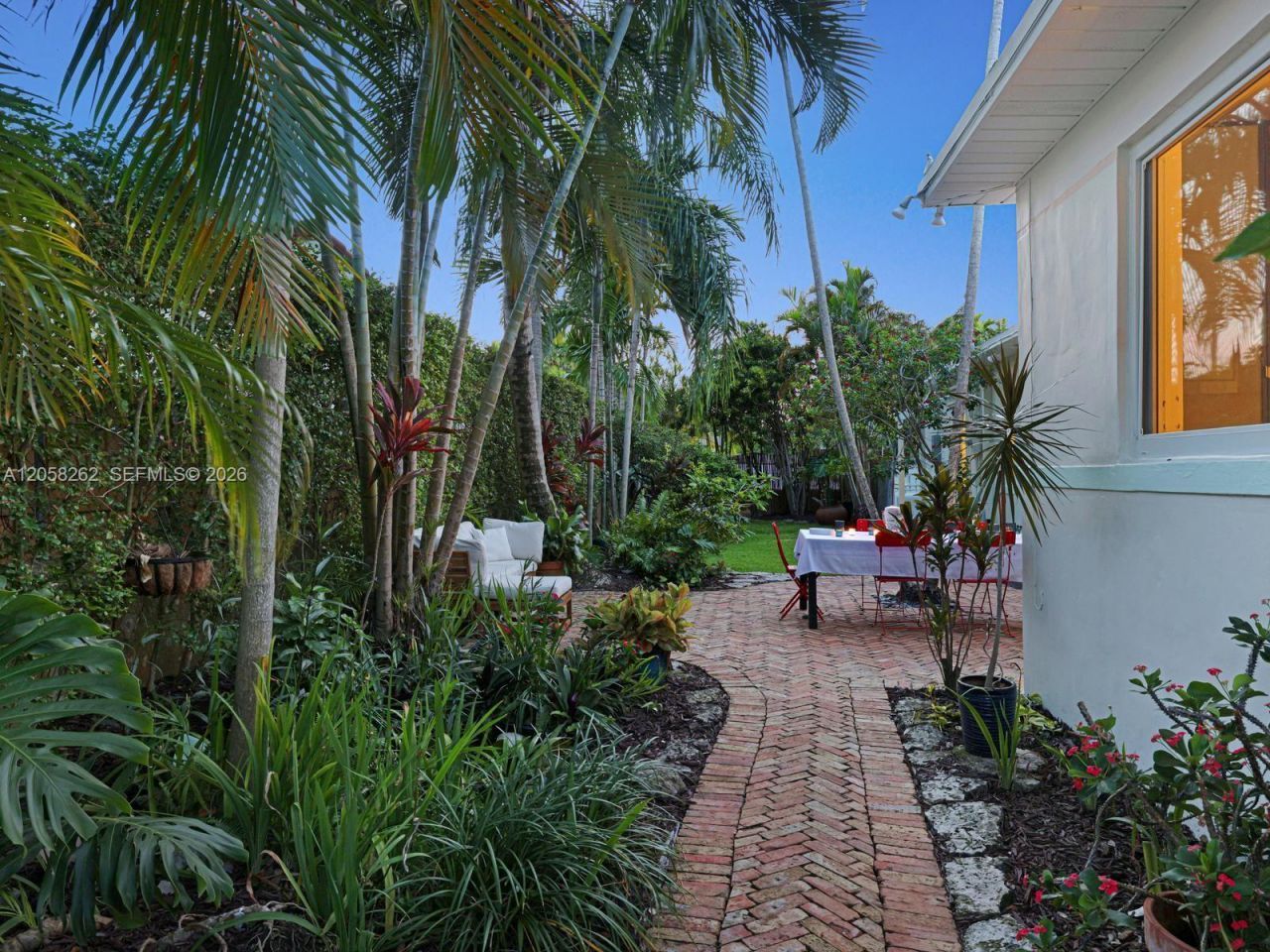 830 NE 83rd St , Miami, FL 33138 Photo