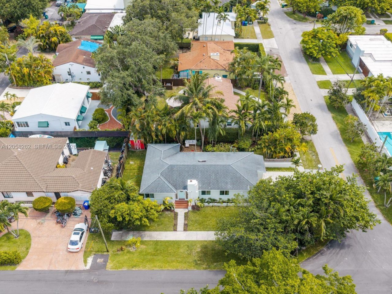 830 NE 83rd St , Miami, FL 33138 Photo