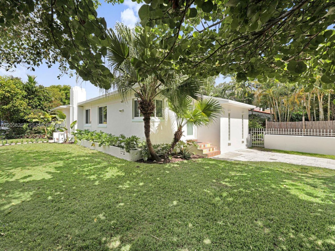 830 NE 83rd St , Miami, FL 33138 Photo
