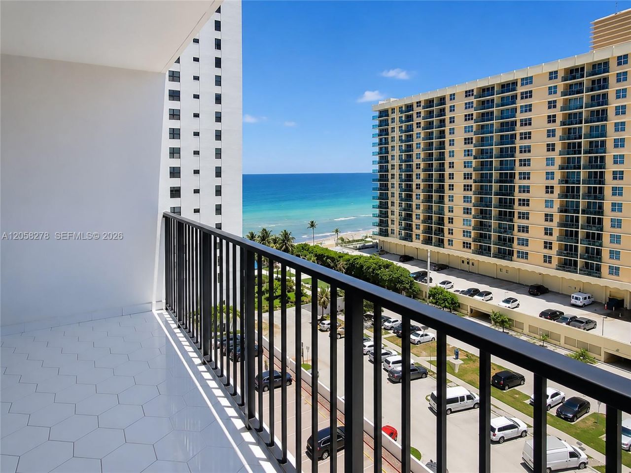 2401 S Ocean Dr , Unit 1007, Hollywood, FL 33019 Photo
