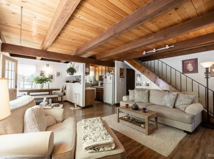 2700 Springwood Drive, South Lake Tahoe, CA 96150 Photo