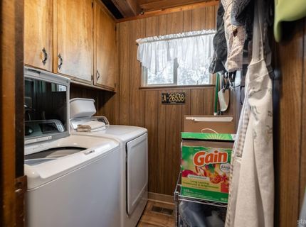 2700 Springwood Drive, South Lake Tahoe, CA 96150 Photo