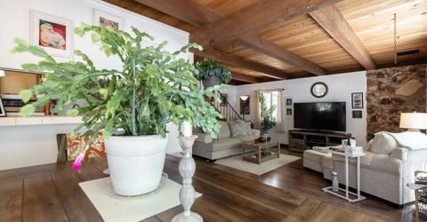 2700 Springwood Drive, South Lake Tahoe, CA 96150 Photo