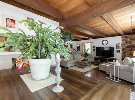 2700 Springwood Drive, South Lake Tahoe, CA 96150 Photo