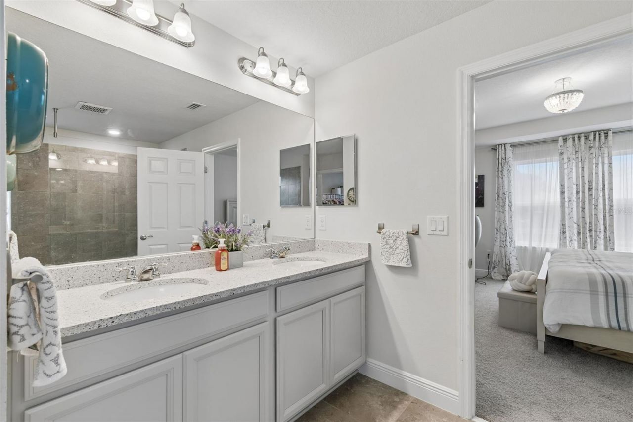 11512 Navel Orange Way, Tampa, FL 33626 Photo