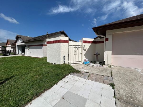 7029 DRURY STREET , TAMPA, FL 33635