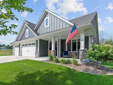 21162 Keibler Court N, Forest Lake, MN 55025